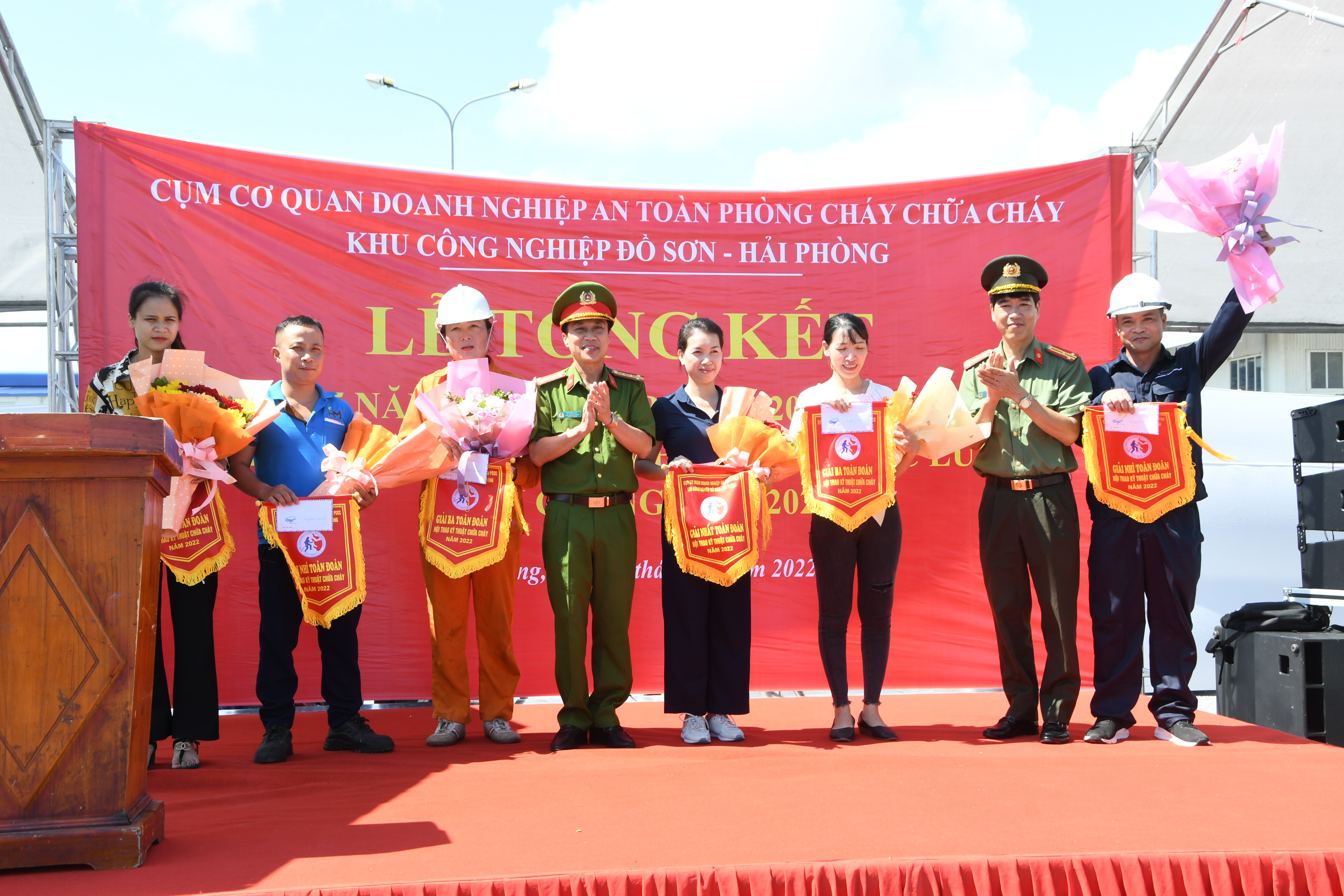 Cụm cơ quan doanh nghiệp PCCC Khu công nghiệp Đồ Sơn: Tổng kết 5 năm hoạt động Cụm và hội thao kỹ thuật chữa cháy năm 2022